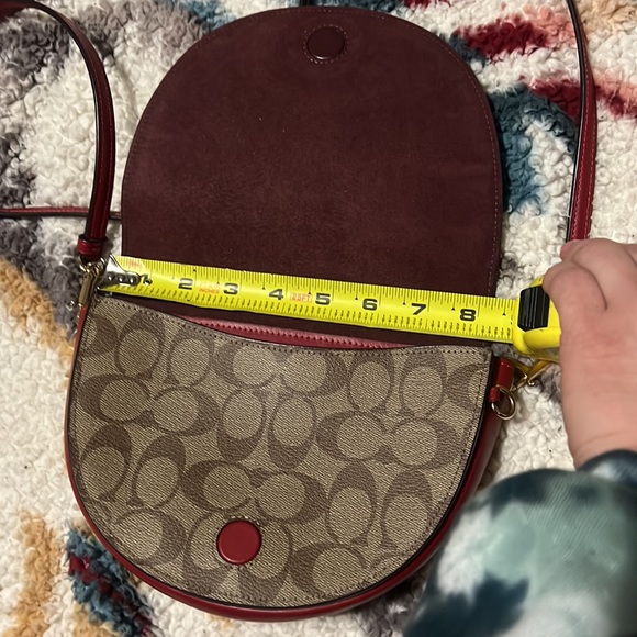 Coach Shoulder Purse - Picture 12 of 12